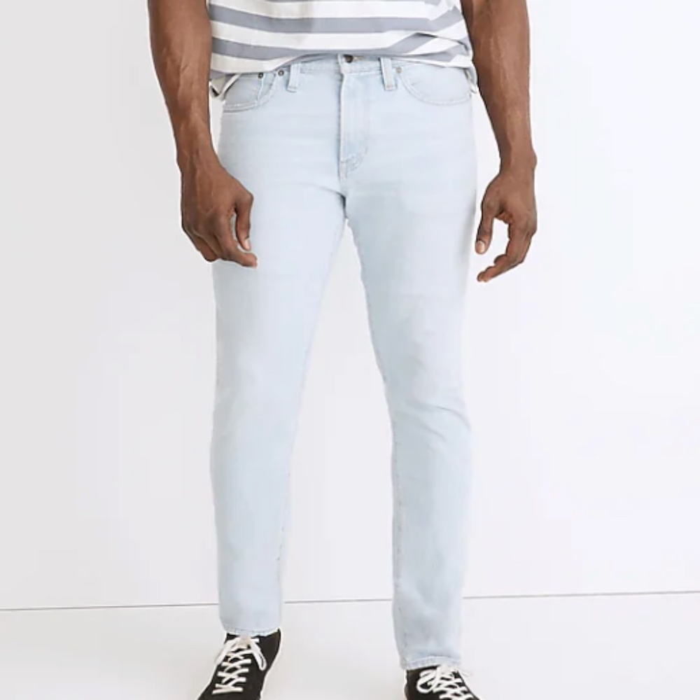 Madewell Athletic Slim Jeans - Benefield Wash - Very Lightwash Denim - 34x32